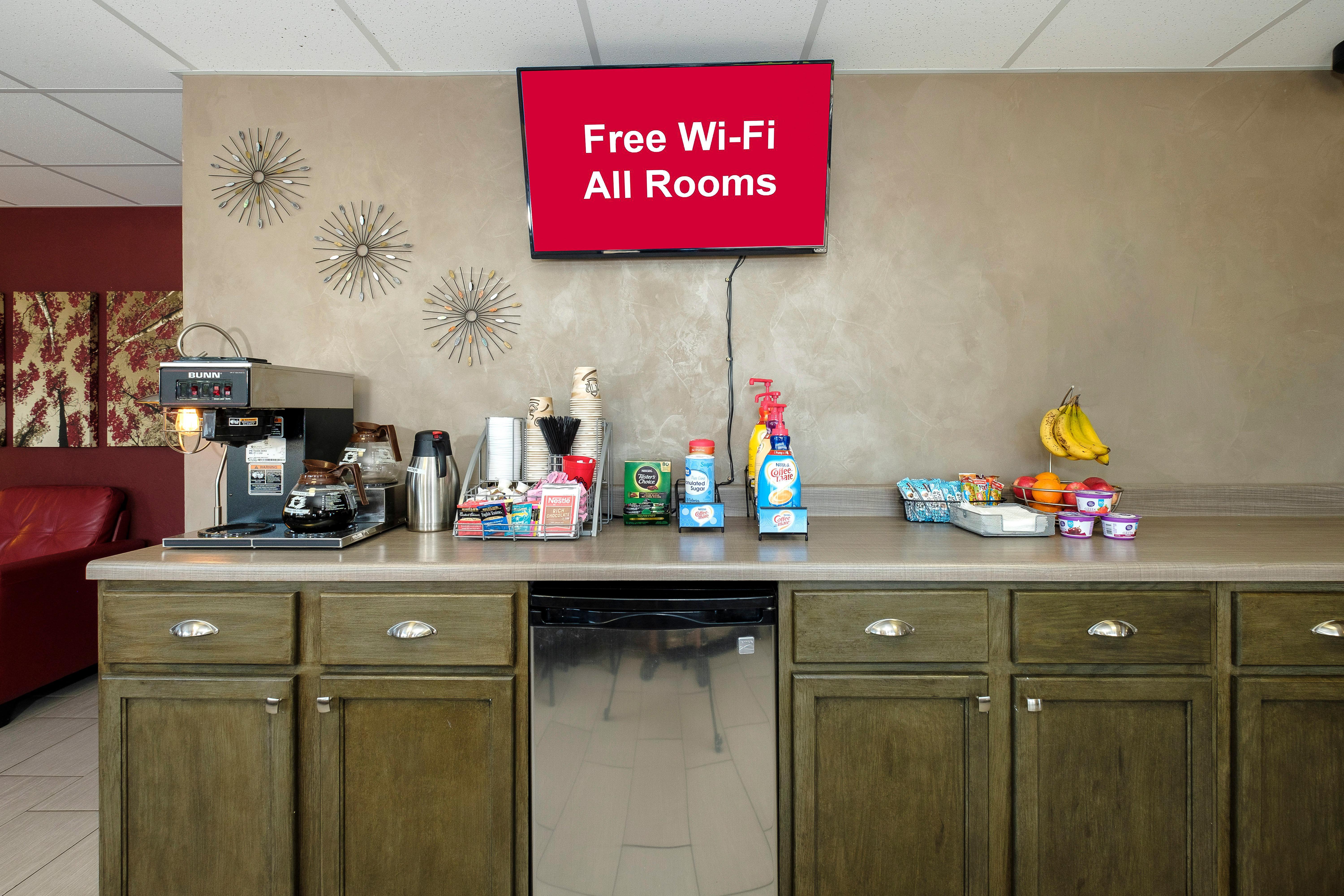 Red Roof Inn Vermillion - U Of South Dakota Экстерьер фото